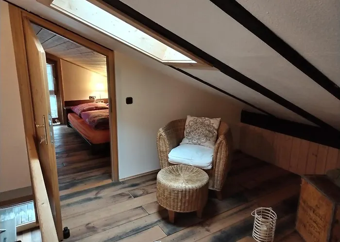 Geographer\'S Cottage